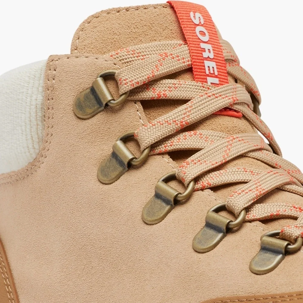 Sorel Tan and White Outdoor Boots